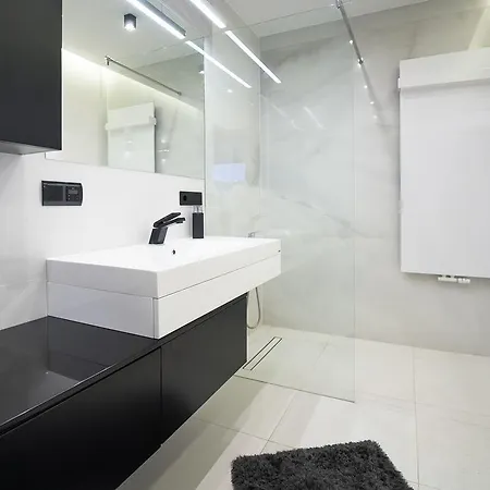 Apartament Xi Floor Appartement *